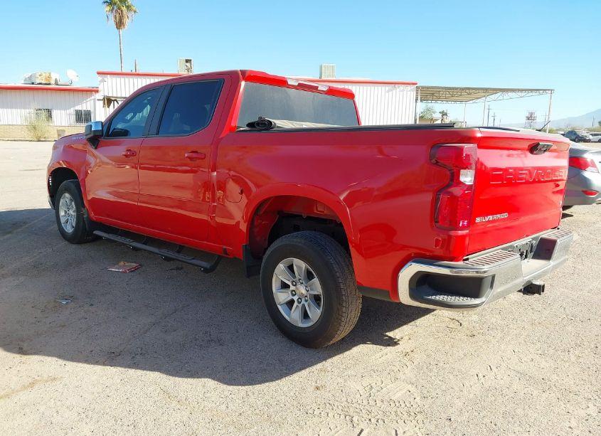 Photo 3 of 2023 Chevrolet Silverado 1500 2WD SHORT BED LT (VIN 3GCPACEKXPG268695)