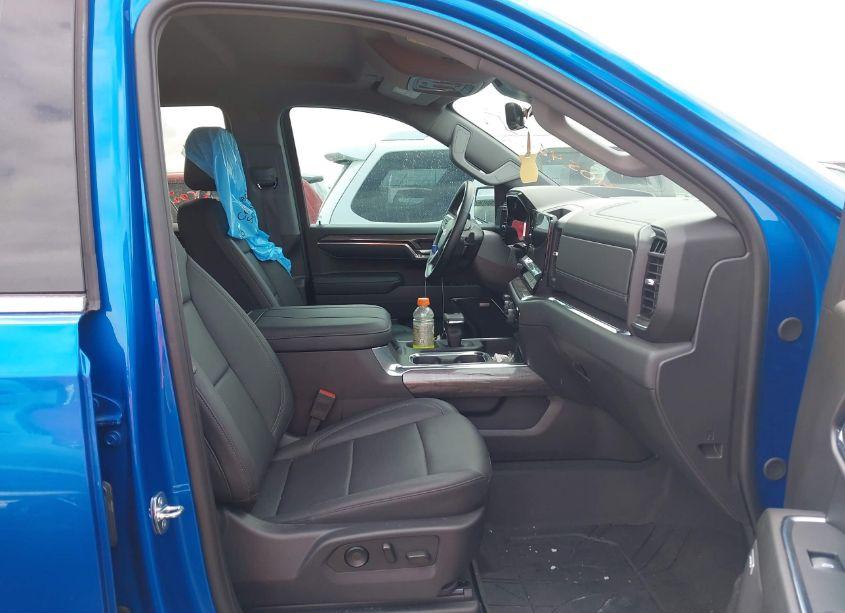 Photo 5 of 2024 Chevrolet Silverado 1500 2WD SHORT BED LTZ (VIN 3GCPAEEDXRG250021)