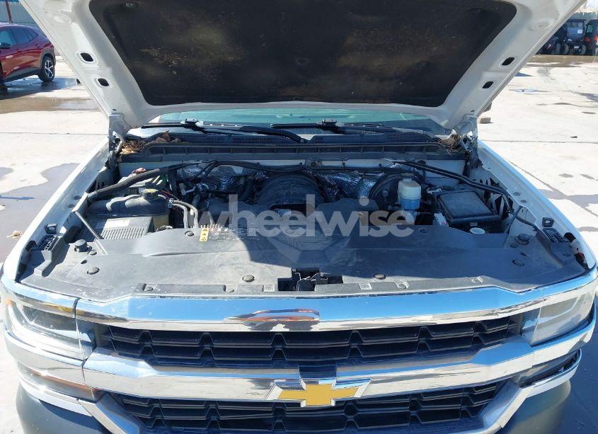 Photo 10 of 2018 Chevrolet Silverado 1500 WT (VIN 3GCPCNEC8JG371670)