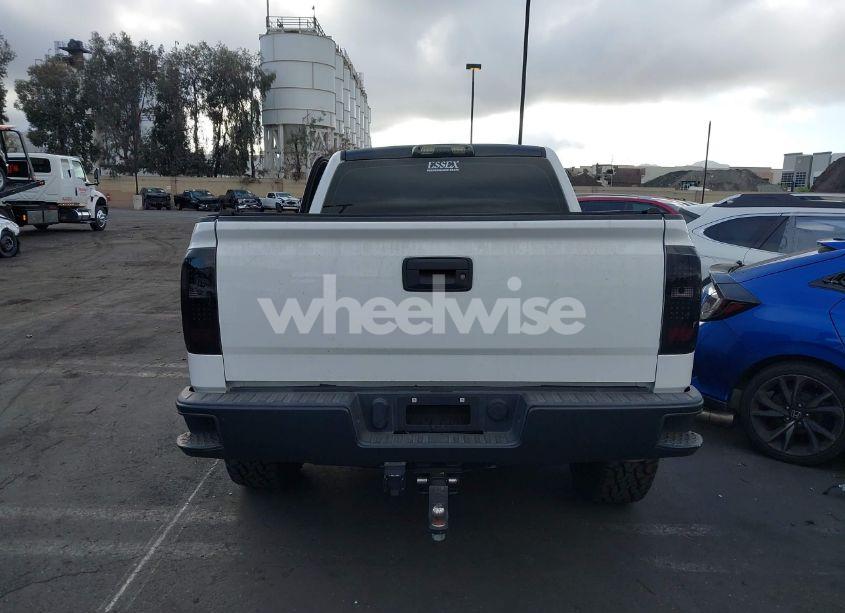 Photo 17 of 2018 Chevrolet Silverado 1500 WT (VIN 3GCPCNECXJG390544)
