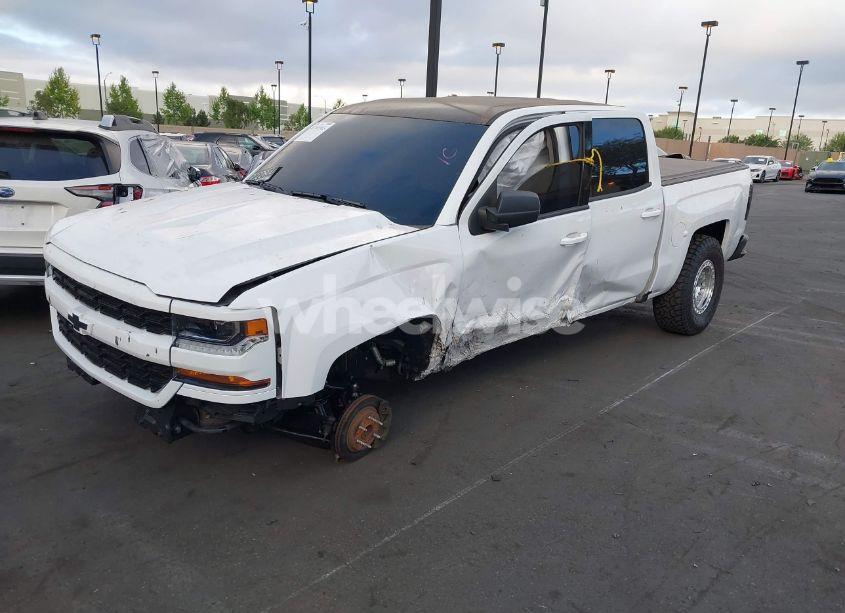 Photo 2 of 2018 Chevrolet Silverado 1500 WT (VIN 3GCPCNECXJG390544)