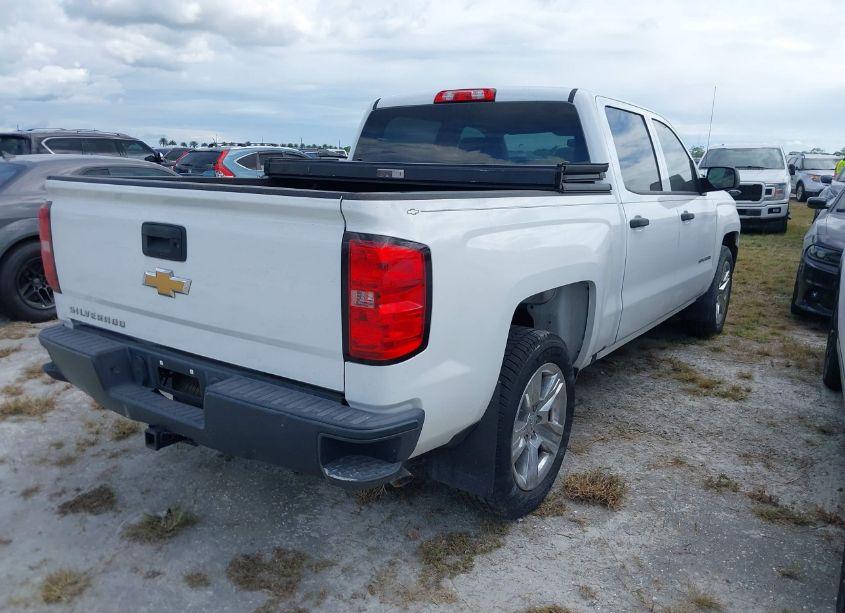 Photo 4 of 2017 Chevrolet Silverado 1500 WT (VIN 3GCPCNEH8HG418301)