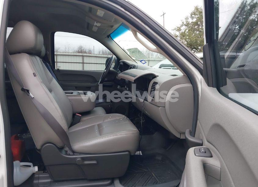 Photo 5 of 2012 Chevrolet Silverado 1500 WORK TRUCK (VIN 3GCPCPE0XCG237697)