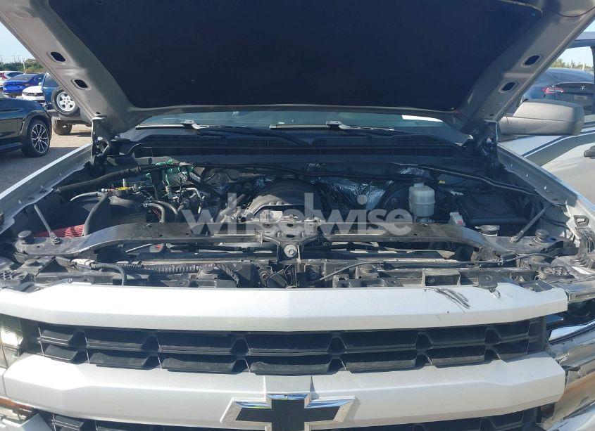 Photo 10 of 2018 Chevrolet Silverado 1500 CUSTOM (VIN 3GCPCPEC0JG161592)