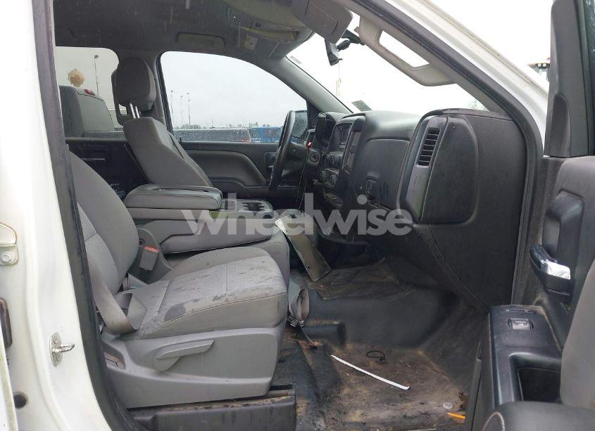 Photo 5 of 2015 Chevrolet Silverado 1500 LS (VIN 3GCPCPEC6FG484567)