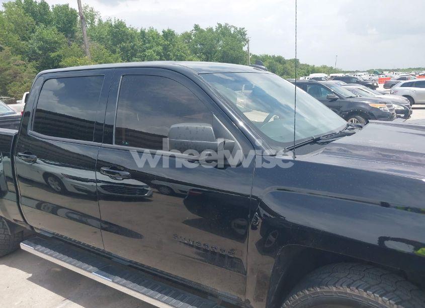 Photo 13 of 2018 Chevrolet Silverado 1500 SILVERADO CUSTOM (VIN 3GCPCPEH1JG272292)