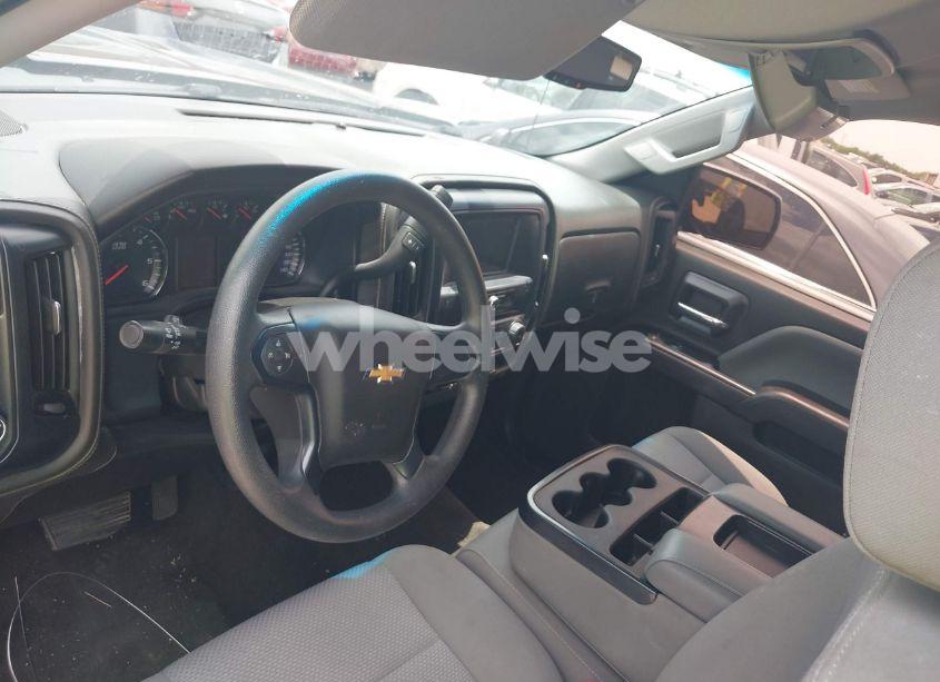 Photo 19 of 2018 Chevrolet Silverado 1500 SILVERADO CUSTOM (VIN 3GCPCPEH1JG272292)