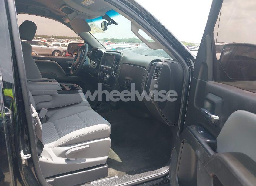 Photo 5 of 2018 Chevrolet Silverado 1500 SILVERADO CUSTOM (VIN 3GCPCPEH1JG272292)