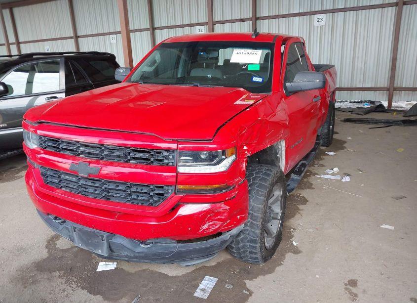 Photo 2 of 2018 Chevrolet Silverado 1500 CUSTOM (VIN 3GCPCPEH5JG224908)