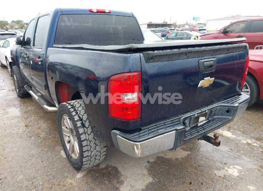 Photo 3 of 2011 Chevrolet Silverado 1500 LS (VIN 3GCPCREA0BG155187)