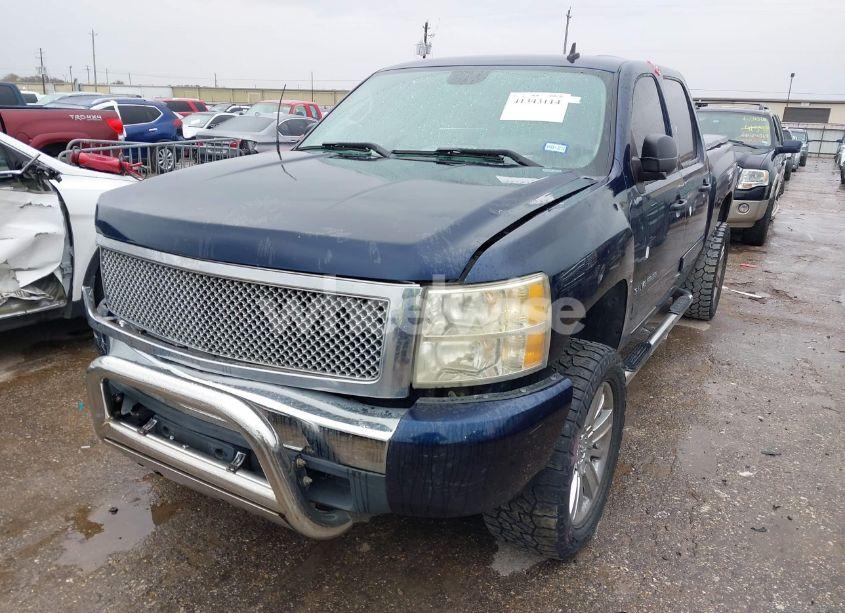 Photo 6 of 2011 Chevrolet Silverado 1500 LS (VIN 3GCPCREA0BG155187)