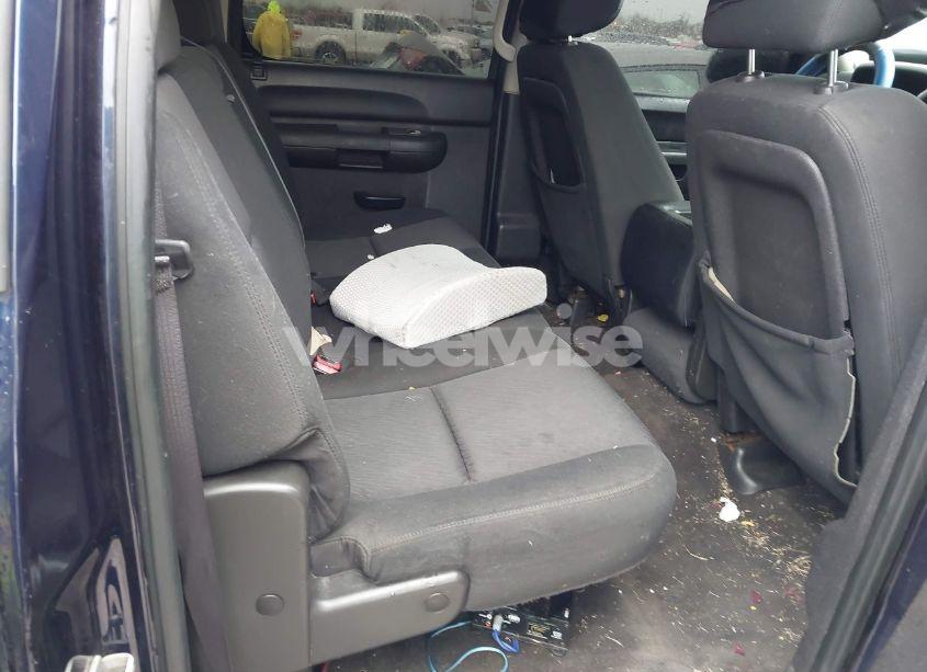 Photo 8 of 2011 Chevrolet Silverado 1500 LS (VIN 3GCPCREA0BG155187)