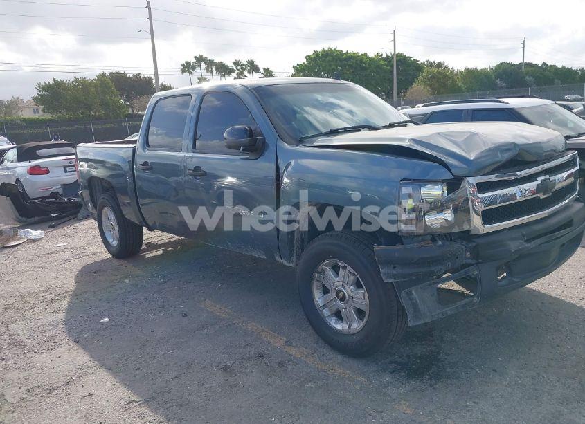 2011 Chevrolet Silverado 1500 LS (VIN 3GCPCREA0BG350139) main photo