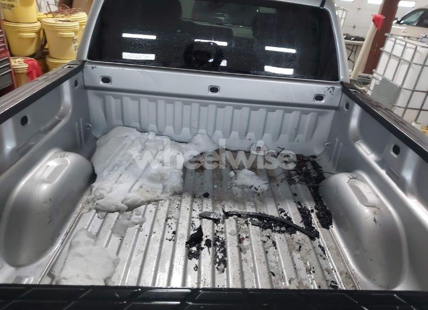 Photo 17 of 2011 Chevrolet Silverado 1500 LS (VIN 3GCPCREA1BG380945)