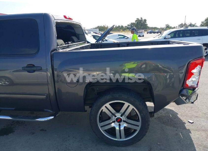 Photo 18 of 2011 Chevrolet Silverado 1500 LS (VIN 3GCPCREA2BG299534)