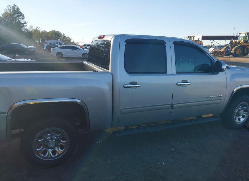 Photo 14 of 2011 Chevrolet Silverado 1500 LS (VIN 3GCPCREA3BG230738)