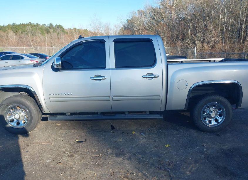 Photo 15 of 2011 Chevrolet Silverado 1500 LS (VIN 3GCPCREA3BG230738)