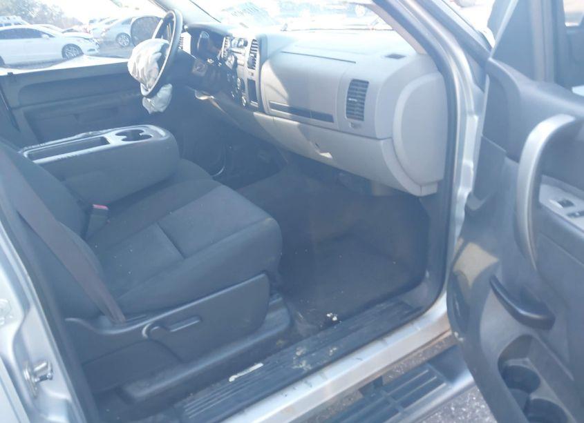 Photo 5 of 2011 Chevrolet Silverado 1500 LS (VIN 3GCPCREA3BG230738)