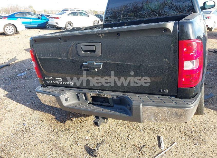 Photo 16 of 2011 Chevrolet Silverado 1500 LS (VIN 3GCPCREA5BG393102)