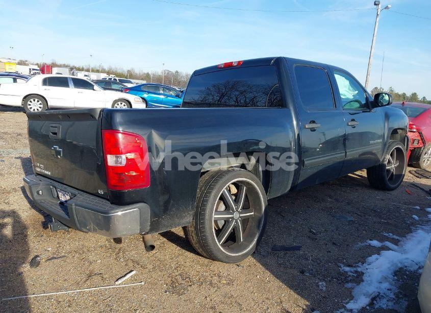 Photo 4 of 2011 Chevrolet Silverado 1500 LS (VIN 3GCPCREA5BG393102)