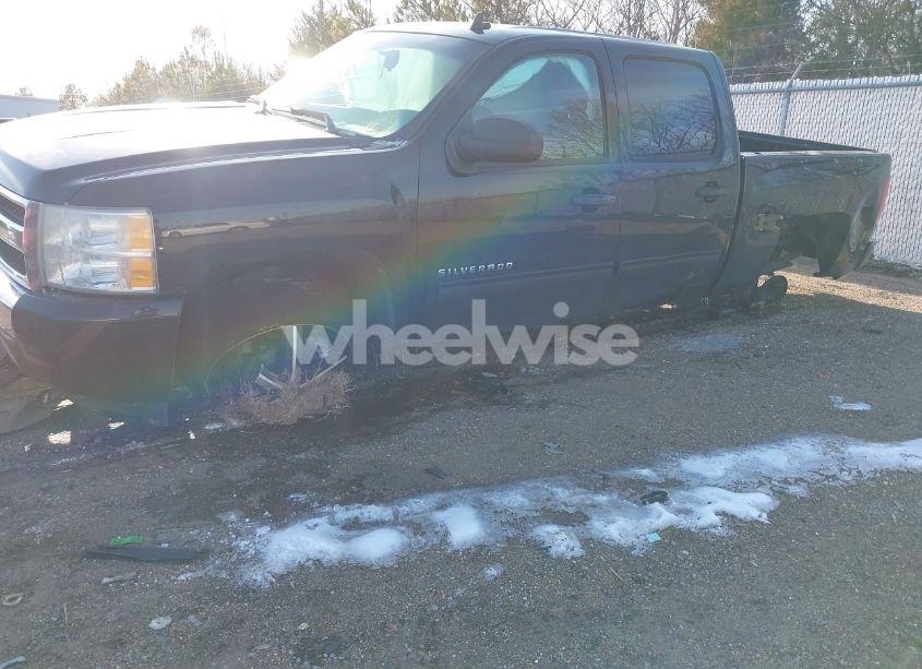 Photo 6 of 2011 Chevrolet Silverado 1500 LS (VIN 3GCPCREA5BG393102)