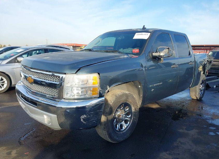 Photo 2 of 2012 Chevrolet Silverado 1500 LS (VIN 3GCPCREA5CG172908)