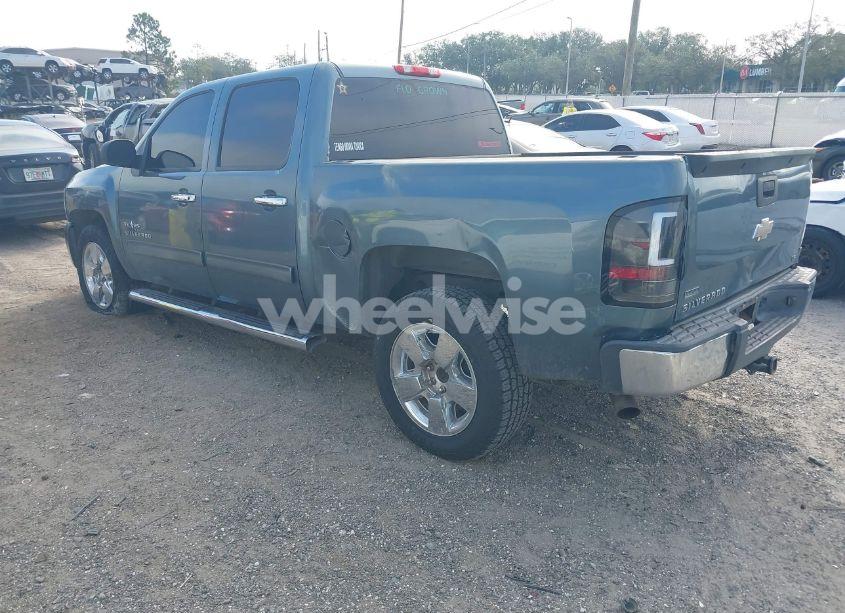 Photo 3 of 2011 Chevrolet Silverado 1500 LS (VIN 3GCPCREA6BG123232)