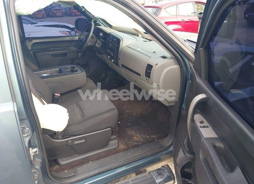 Photo 5 of 2011 Chevrolet Silverado 1500 LS (VIN 3GCPCREA6BG123232)