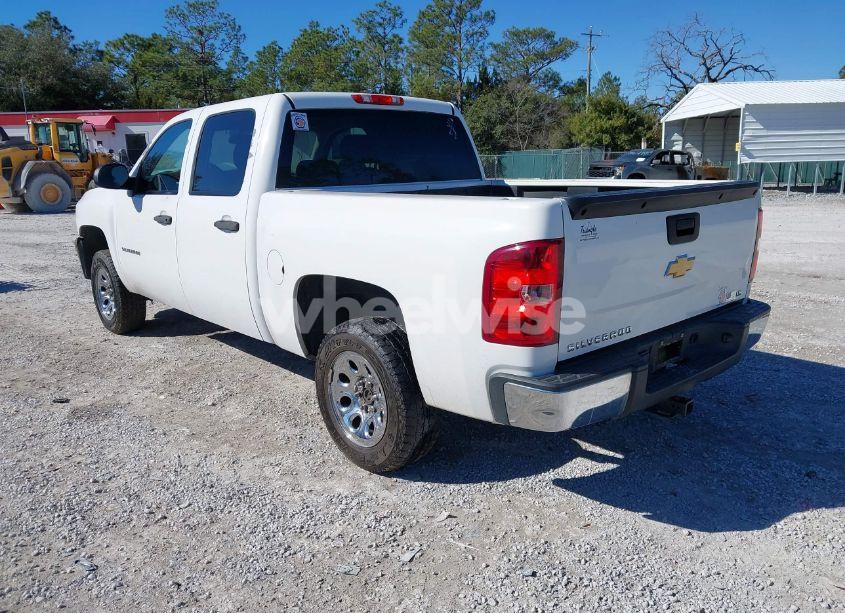 Photo 3 of 2013 Chevrolet Silverado 1500 LS (VIN 3GCPCREA6DG162924)
