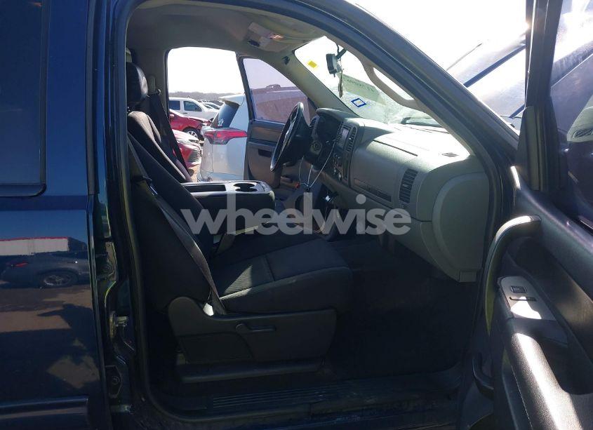 Photo 5 of 2011 Chevrolet Silverado 1500 LS (VIN 3GCPCREA7BG331054)