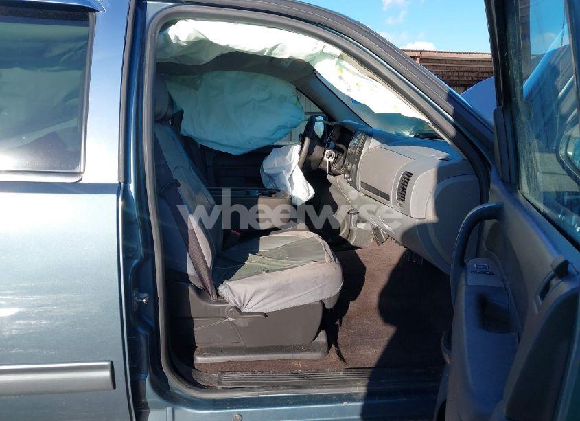 Photo 5 of 2012 Chevrolet Silverado 1500 LS (VIN 3GCPCREAXCG291540)