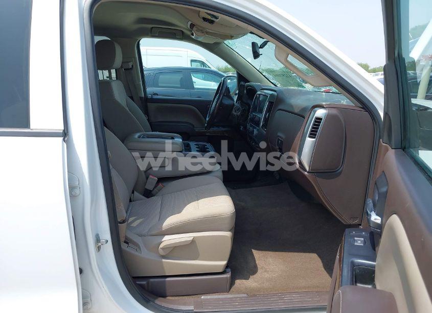 Photo 5 of 2015 Chevrolet Silverado 1500 1LT (VIN 3GCPCREC0FG127476)