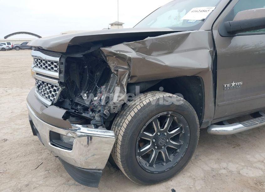 Photo 6 of 2015 Chevrolet Silverado 1500 1LT (VIN 3GCPCREC0FG206355)