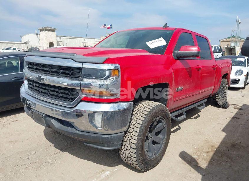 Photo 2 of 2016 Chevrolet Silverado 1500 1LT (VIN 3GCPCREC0GG346150)