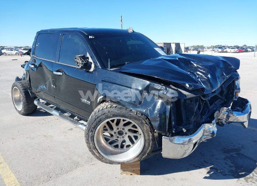 2017 Chevrolet Silverado 1500 1LT (VIN 3GCPCREC0HG121891) main photo