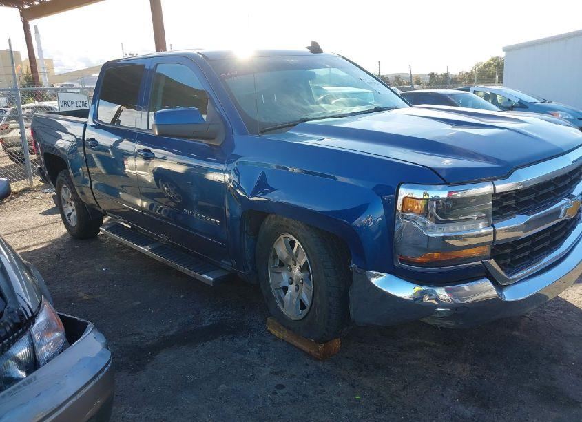 2017 Chevrolet Silverado 1500 1LT (VIN 3GCPCREC0HG428378) main photo