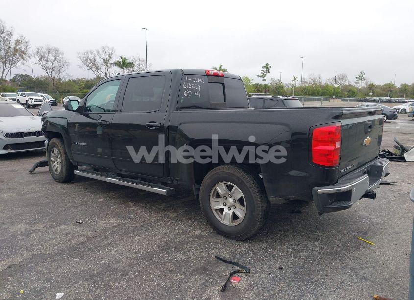 Photo 3 of 2018 Chevrolet Silverado 1500 1LT (VIN 3GCPCREC0JG613259)