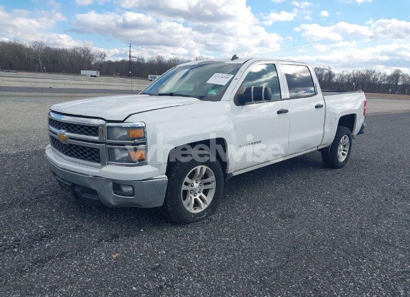 Photo 2 of 2014 Chevrolet Silverado 1500 1LT (VIN 3GCPCREC1EG145936)