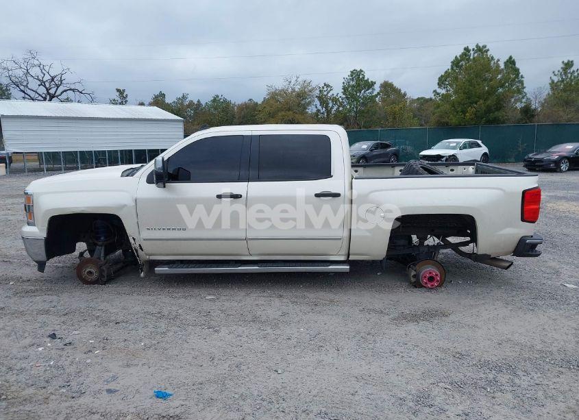 Photo 14 of 2014 Chevrolet Silverado 1500 1LT (VIN 3GCPCREC1EG253375)