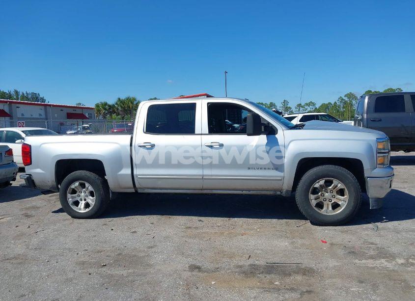 Photo 13 of 2015 Chevrolet Silverado 1500 2LT (VIN 3GCPCREC1FG420738)