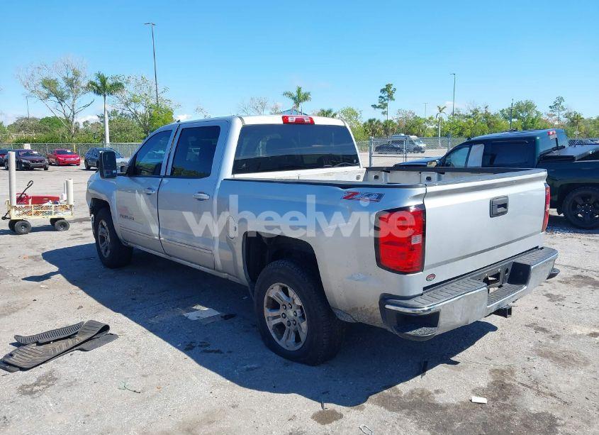 Photo 3 of 2015 Chevrolet Silverado 1500 2LT (VIN 3GCPCREC1FG420738)