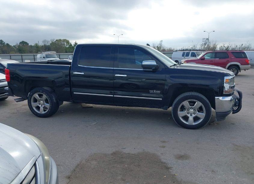 Photo 13 of 2016 Chevrolet Silverado 1500 1LT (VIN 3GCPCREC1GG243738)