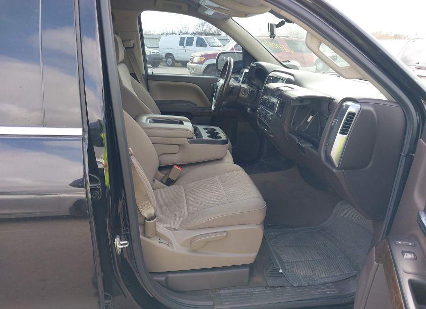 Photo 5 of 2016 Chevrolet Silverado 1500 1LT (VIN 3GCPCREC1GG243738)