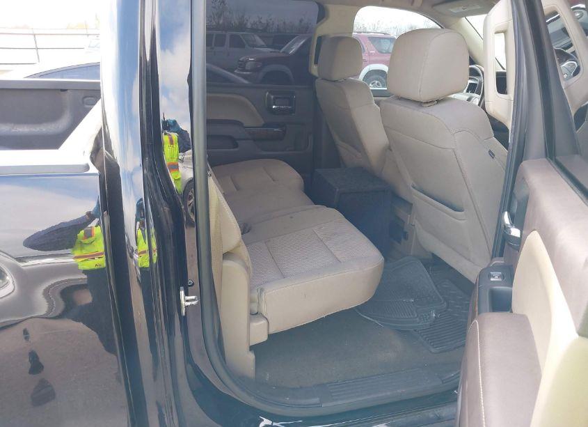 Photo 8 of 2016 Chevrolet Silverado 1500 1LT (VIN 3GCPCREC1GG243738)