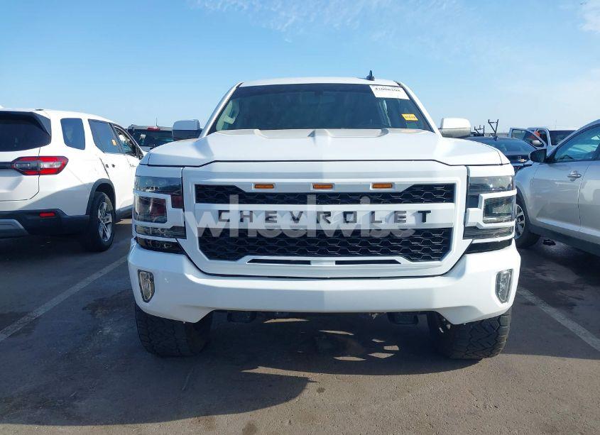 Photo 13 of 2016 Chevrolet Silverado 1500 1LT (VIN 3GCPCREC1GG323802)