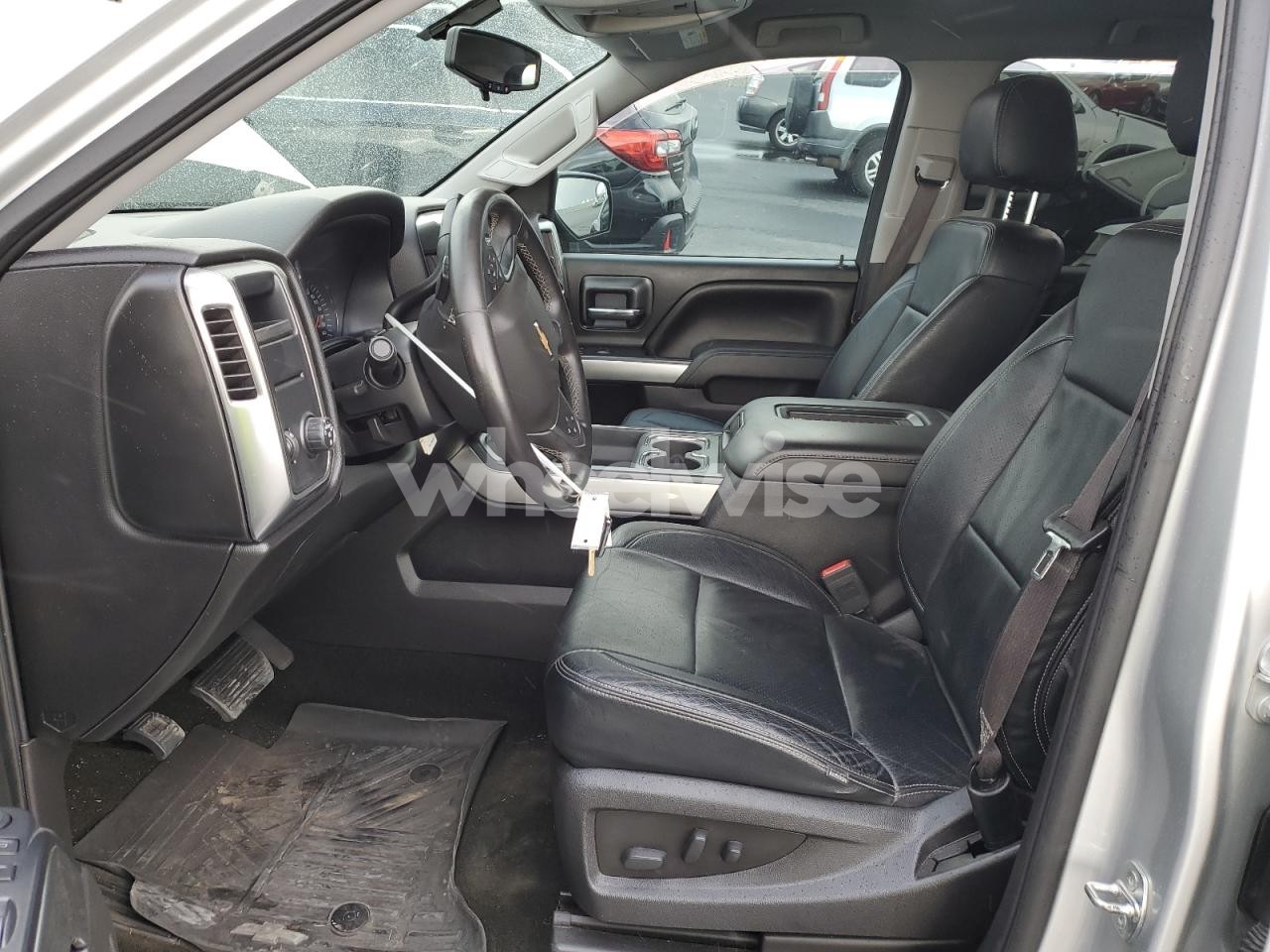 Photo 7 of 2017 CHEVROLET SILVERADO C1500 LT (VIN 3GCPCREC1HG185731)