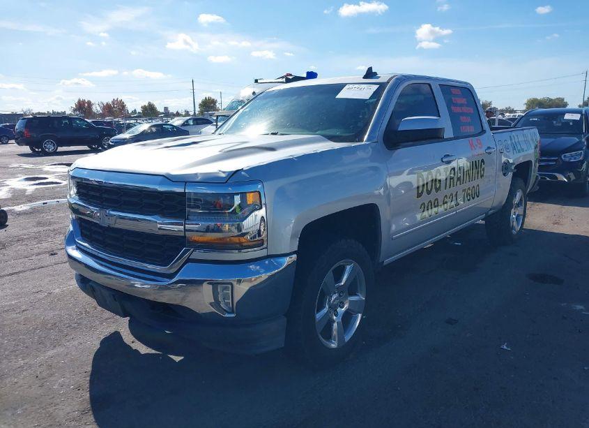 Photo 2 of 2017 Chevrolet Silverado 1500 1LT (VIN 3GCPCREC1HG311893)