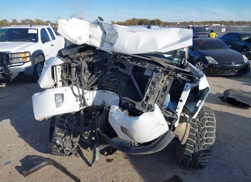 Photo 12 of 2017 Chevrolet Silverado 1500 1LT (VIN 3GCPCREC1HG353626)