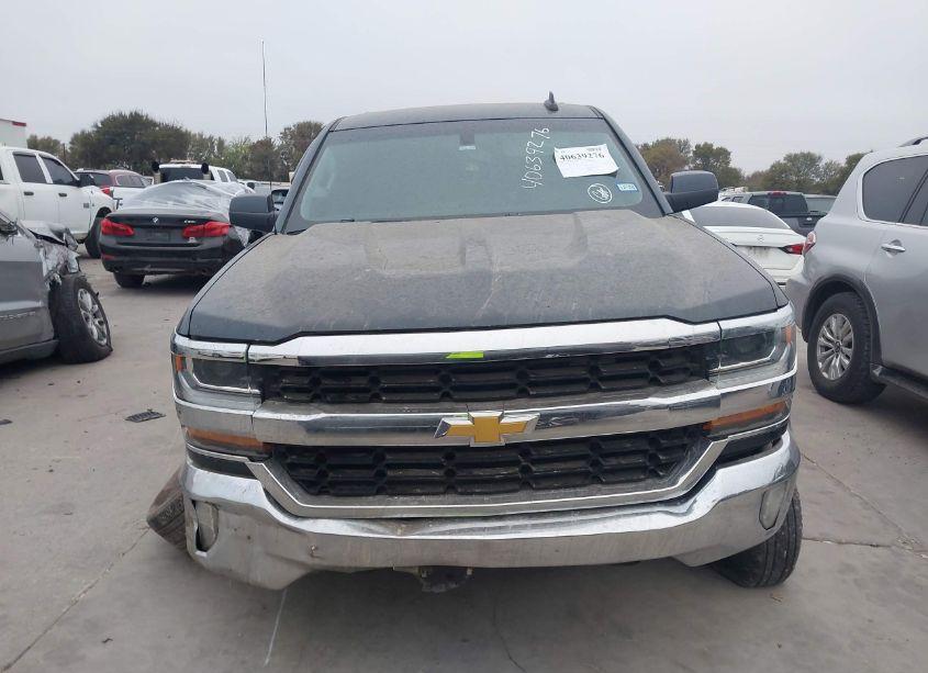 Photo 13 of 2018 Chevrolet Silverado 1500 1LT (VIN 3GCPCREC1JG495061)