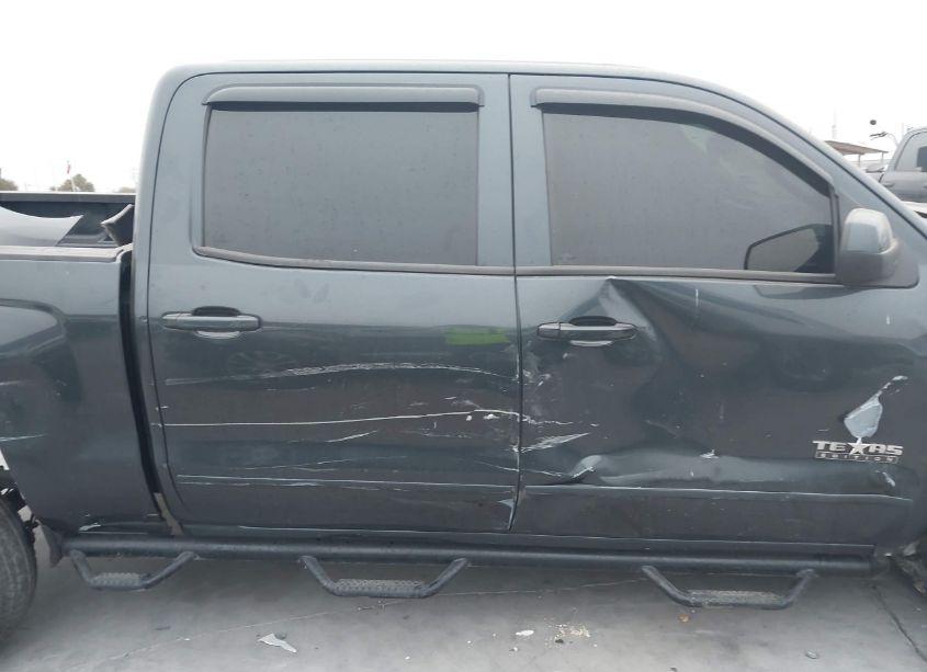 Photo 14 of 2018 Chevrolet Silverado 1500 1LT (VIN 3GCPCREC1JG495061)